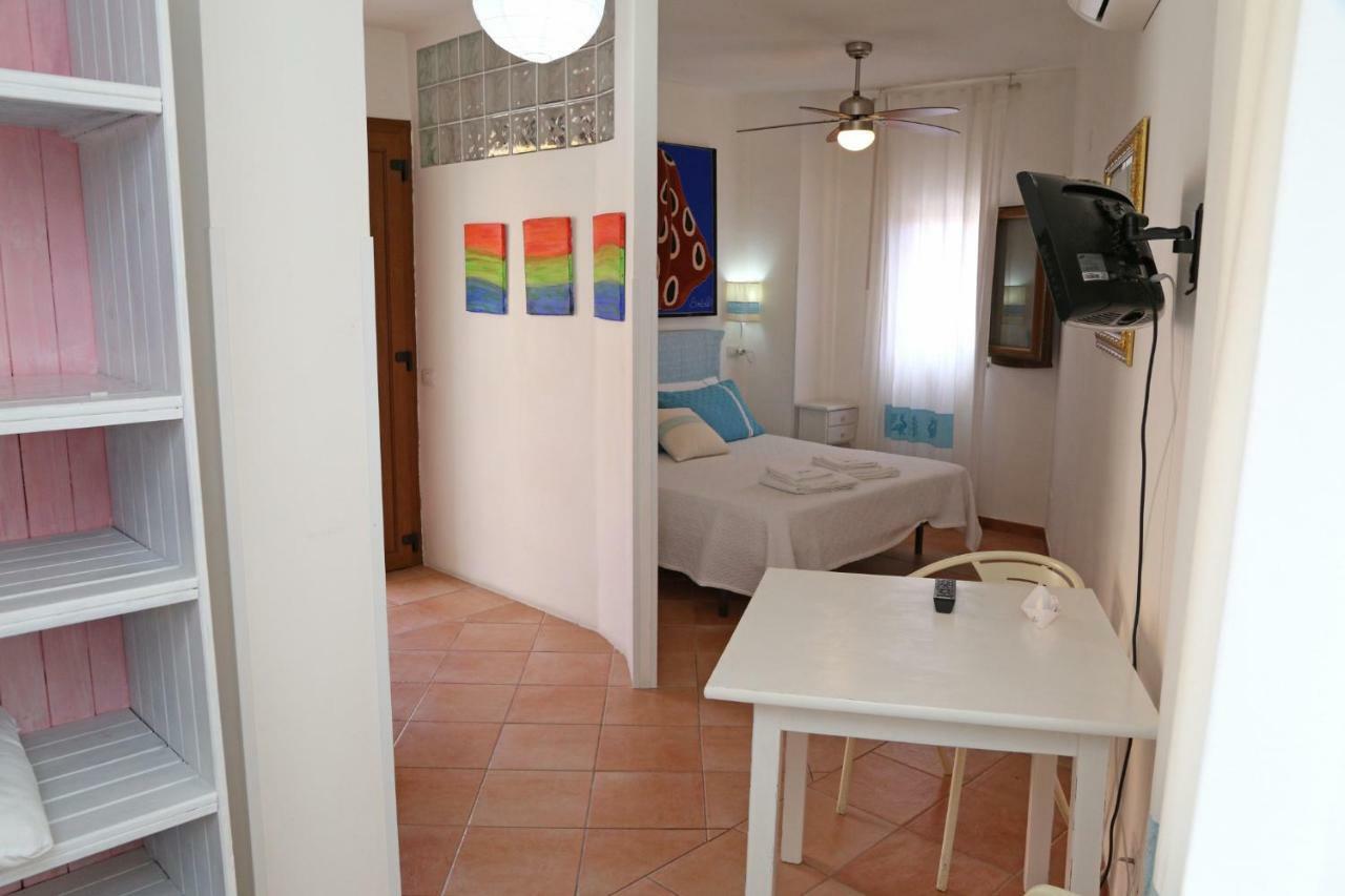 Bed and Breakfast Il Tramonto Кастельсардо Экстерьер фото