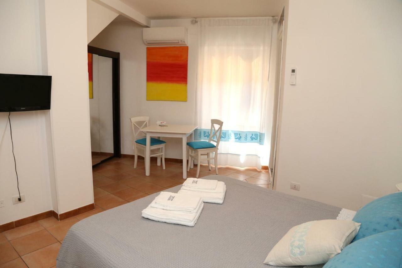 Bed and Breakfast Il Tramonto Кастельсардо Экстерьер фото