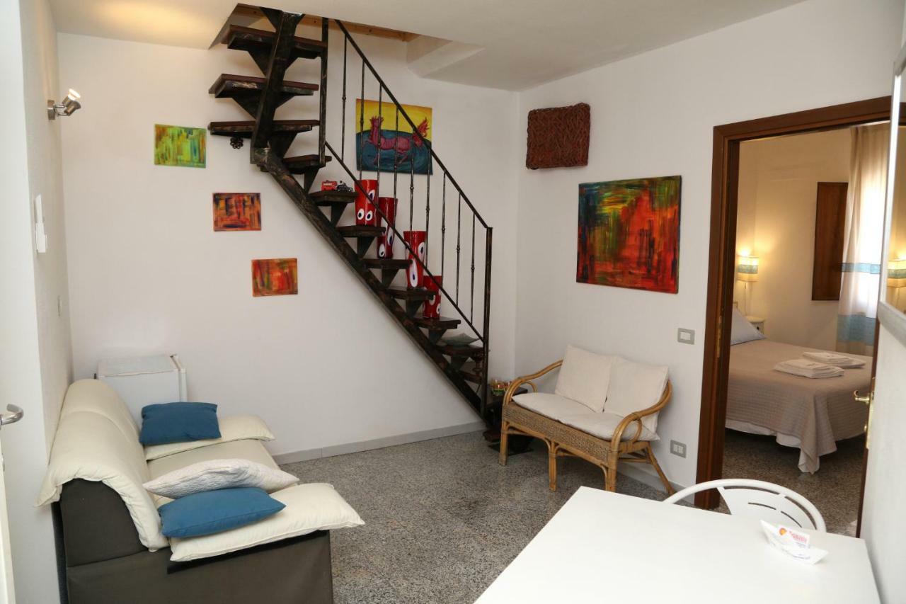 Bed and Breakfast Il Tramonto Кастельсардо Экстерьер фото