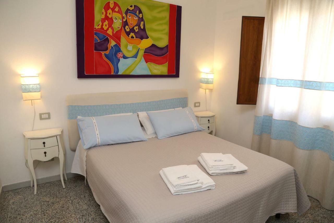 Bed and Breakfast Il Tramonto Кастельсардо Экстерьер фото